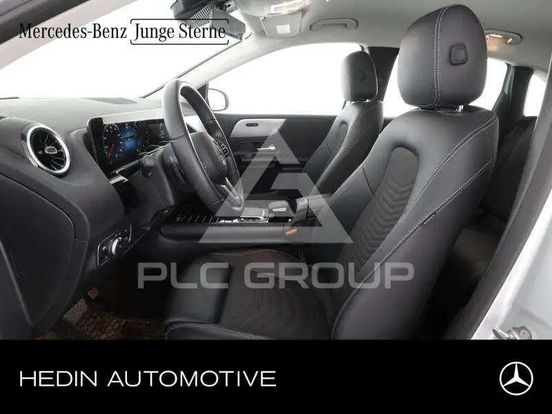 2023 Mercedes Benz B 220
