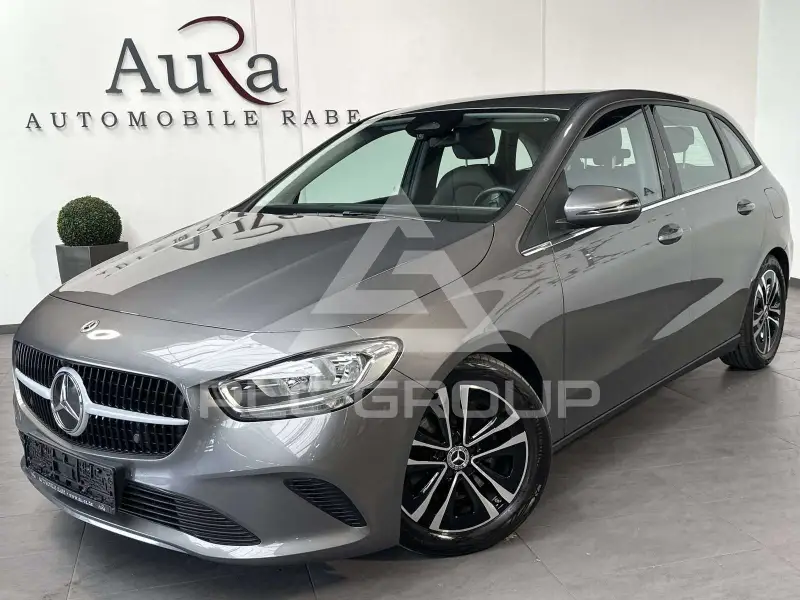2023 Mercedes Benz B 220