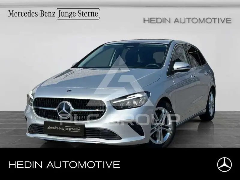 2023 Mercedes Benz B 220
