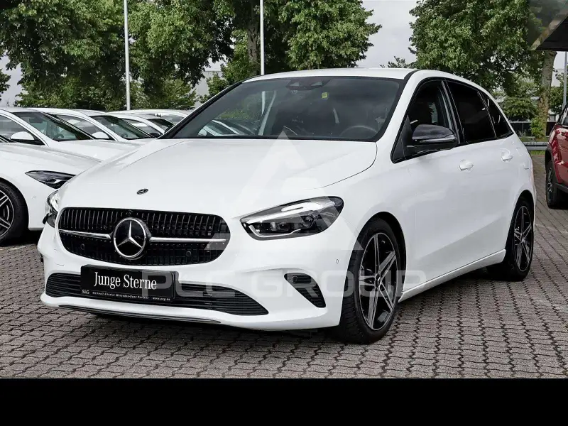 2023 Mercedes Benz B 220