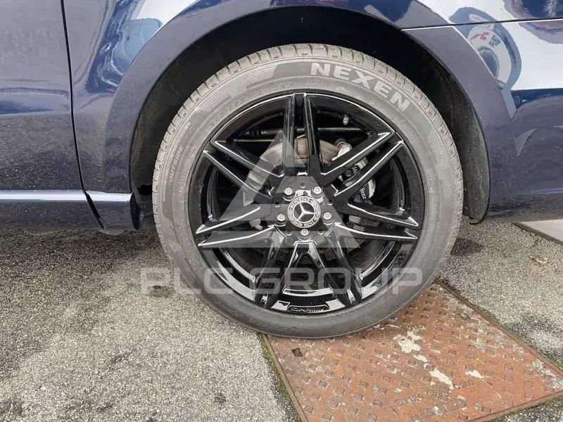 2023 Mercedes Benz V