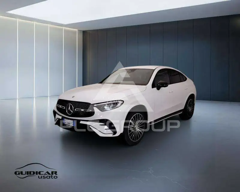 2023 Mercedes Benz GLC 220