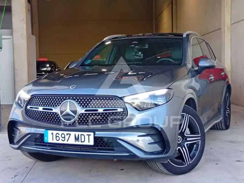 2023 Mercedes Benz GLC 220