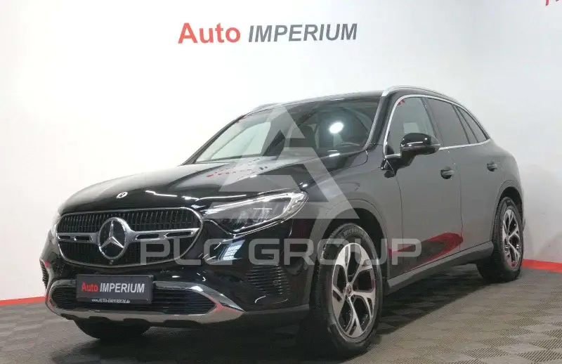 2023 Mercedes Benz GLC 220