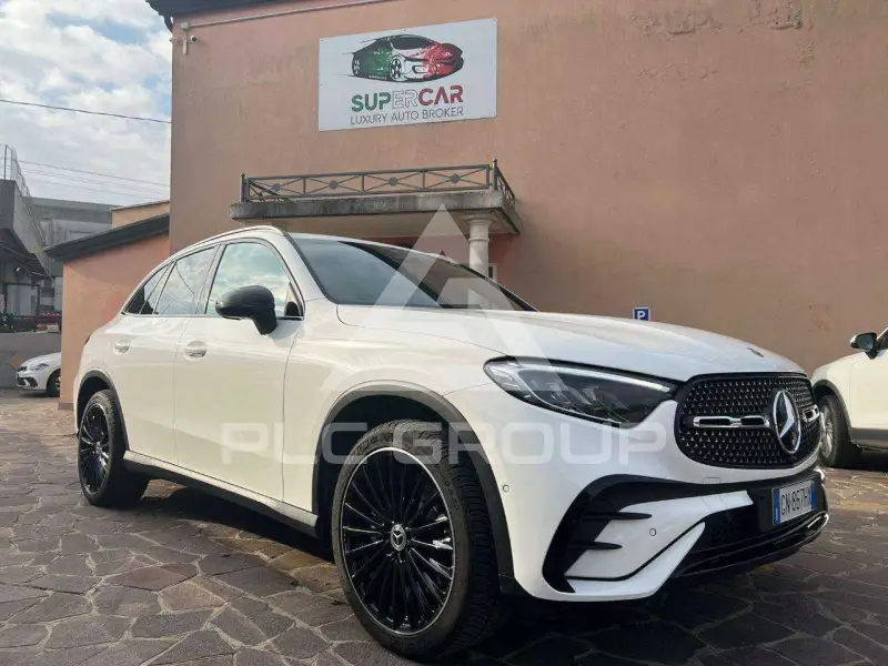 2023 Mercedes Benz GLC 220