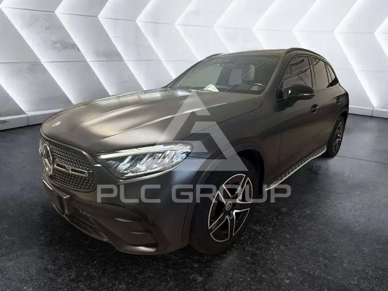 2023 Mercedes Benz GLC 220