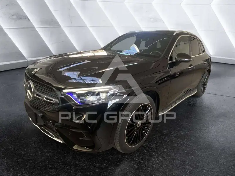 2023 Mercedes Benz GLC 220