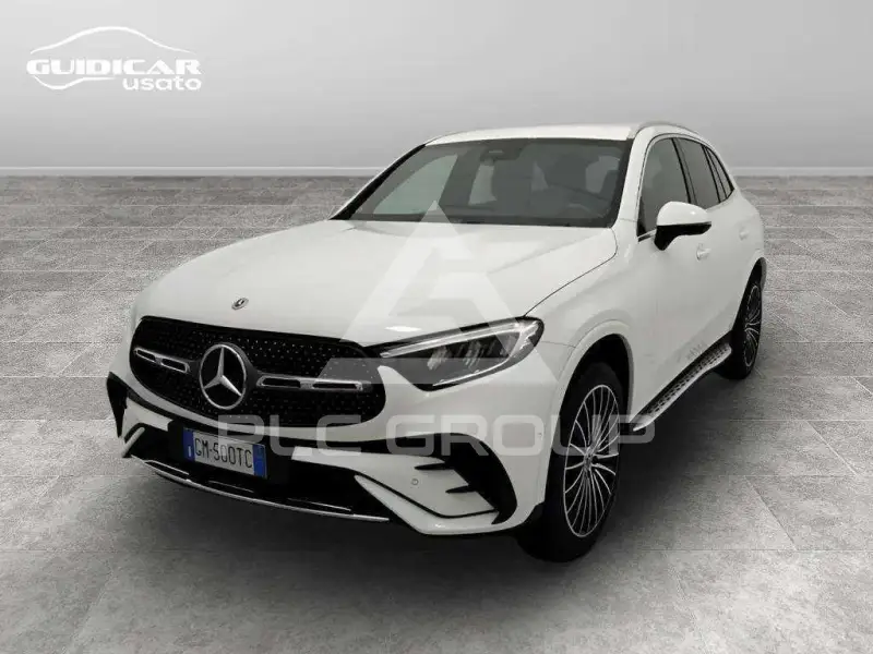 2023 Mercedes Benz GLC 220