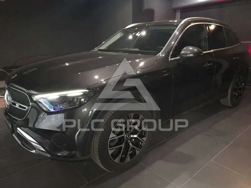 2023 Mercedes Benz GLC 220