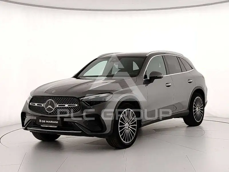 2023 Mercedes Benz GLC 220