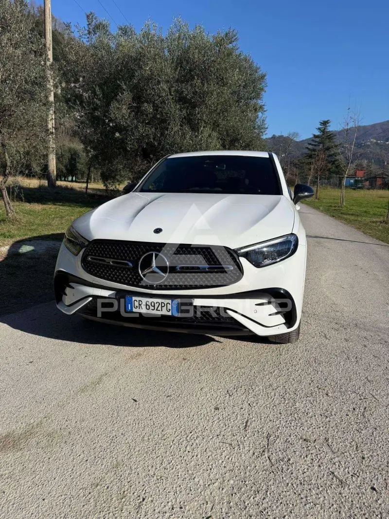 2023 Mercedes Benz GLC 220