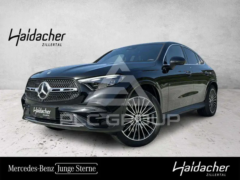 2023 Mercedes Benz GLC 220