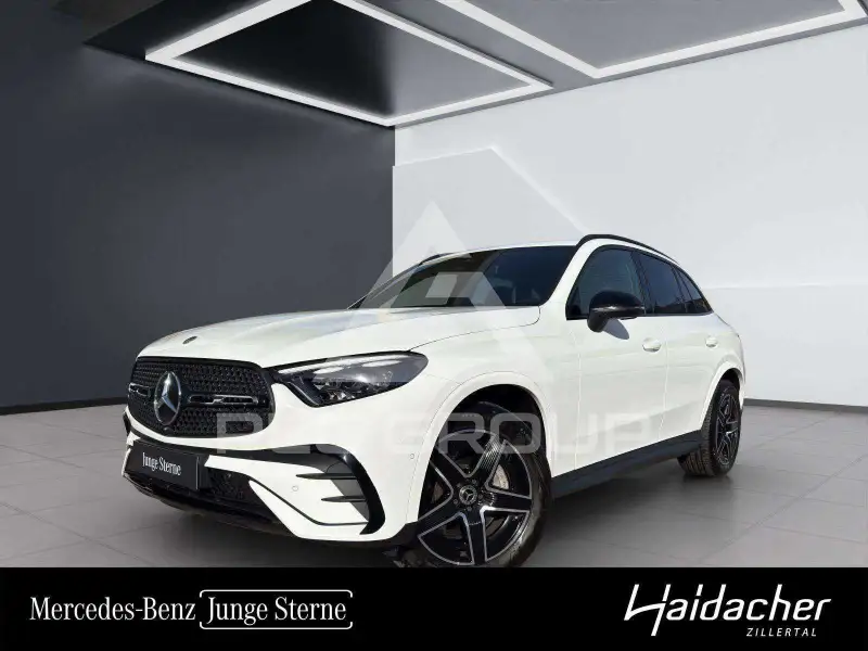 2023 Mercedes Benz GLC 220