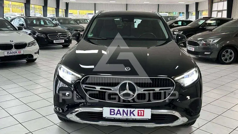 2023 Mercedes Benz GLC 220