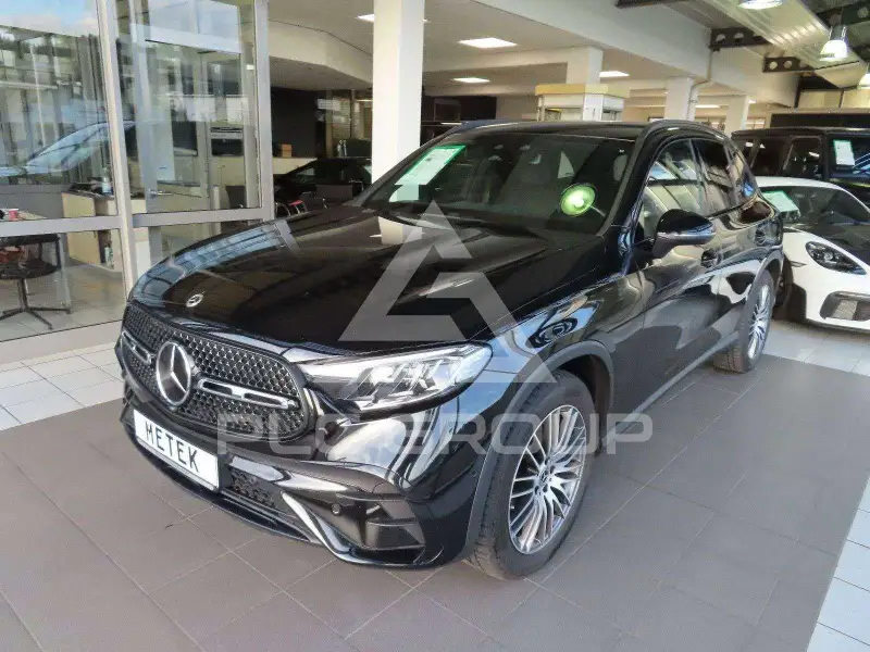 2023 Mercedes Benz GLC 220