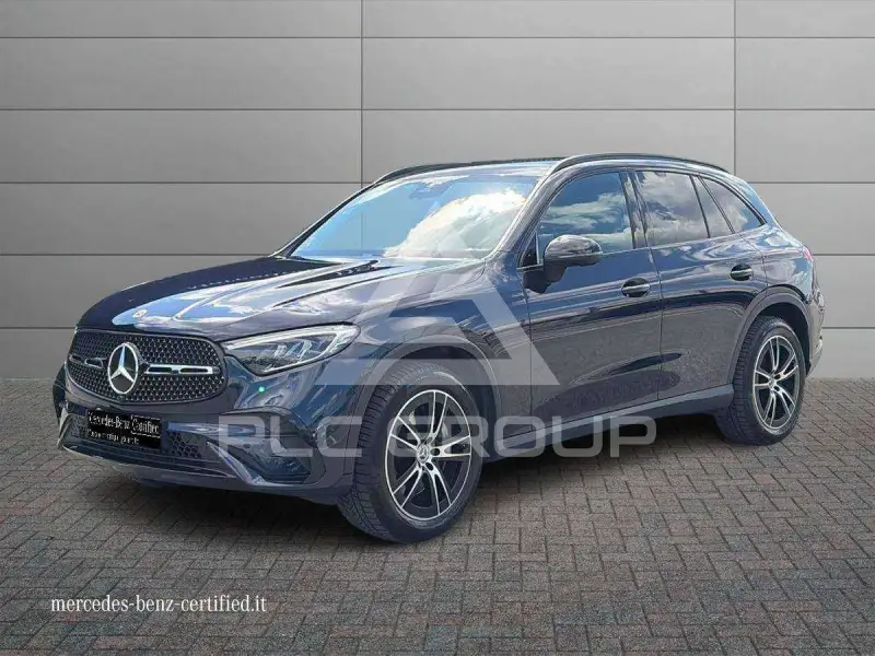 2023 Mercedes Benz GLC 220
