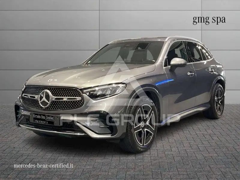 2023 Mercedes Benz GLC 220