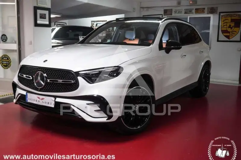 2023 Mercedes Benz GLC 220
