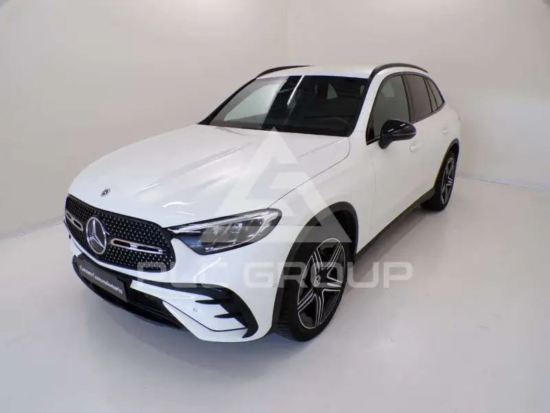 2023 Mercedes Benz GLC 220