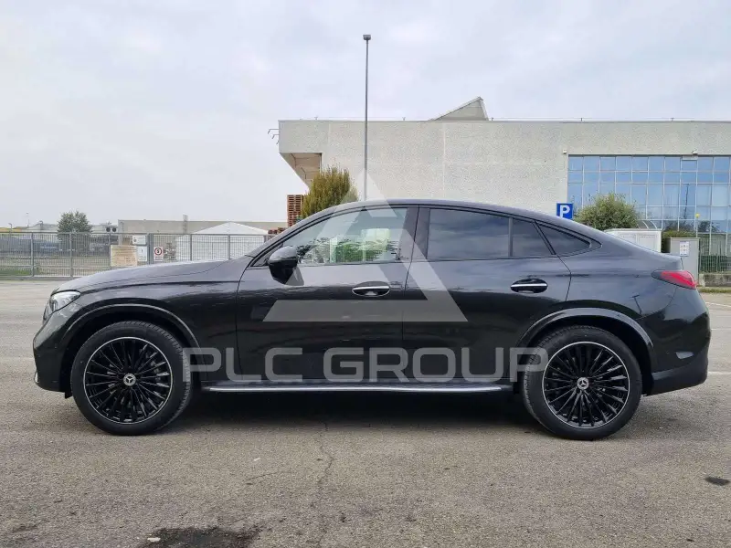 2023 Mercedes Benz GLC 220