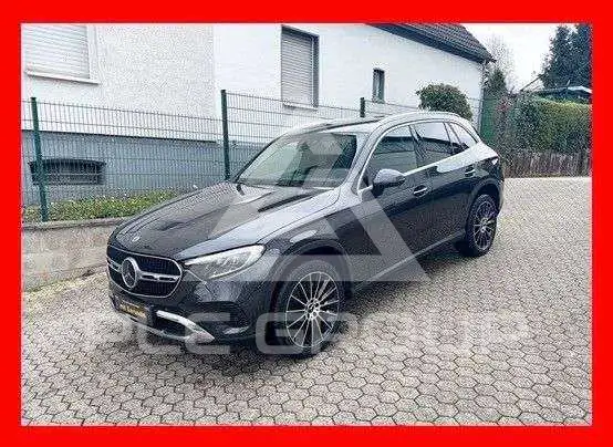 2023 Mercedes Benz GLC 220