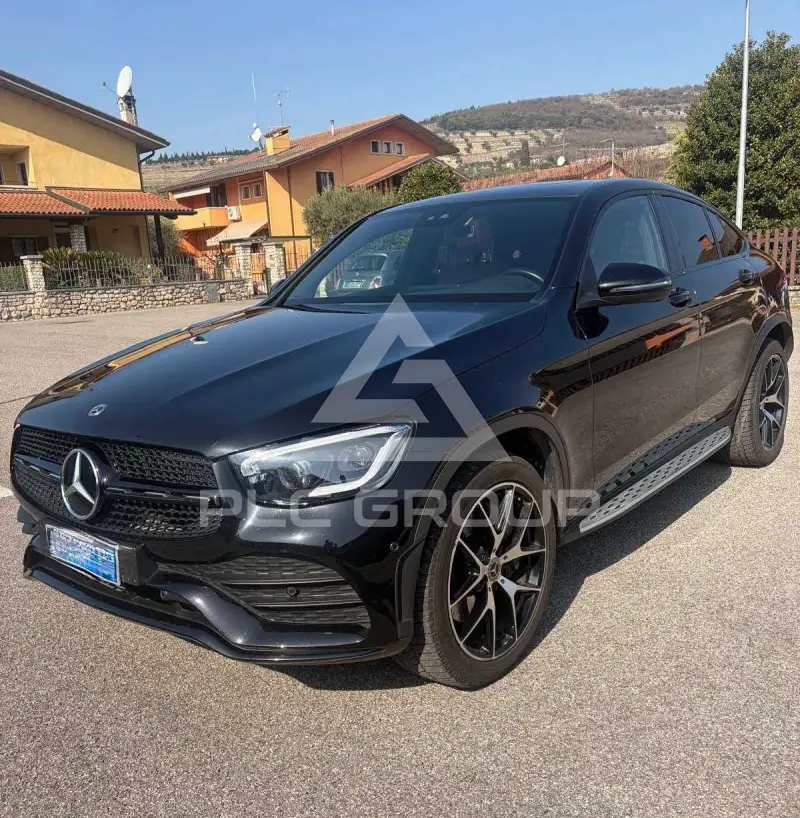 2023 Mercedes Benz GLC 220