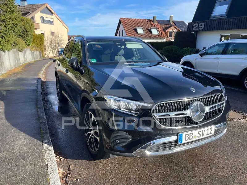 2023 Mercedes Benz GLC 220