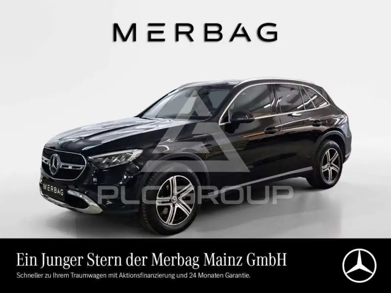 2023 Mercedes Benz GLC 220
