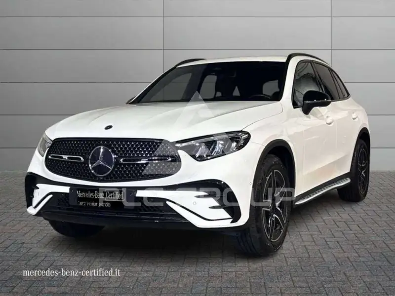 2023 Mercedes Benz GLC 220