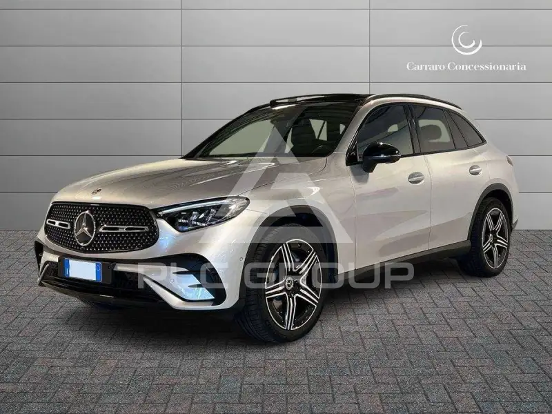 2023 Mercedes Benz GLC 220