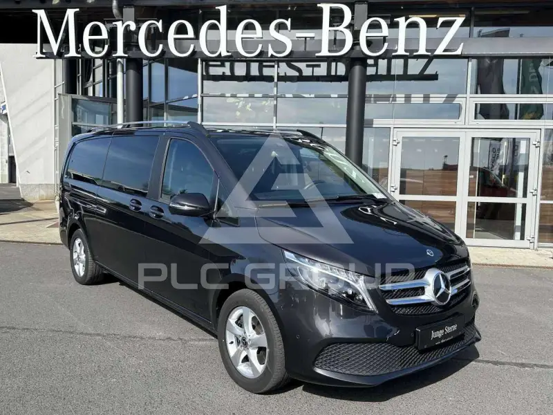 2023 Mercedes Benz V 300