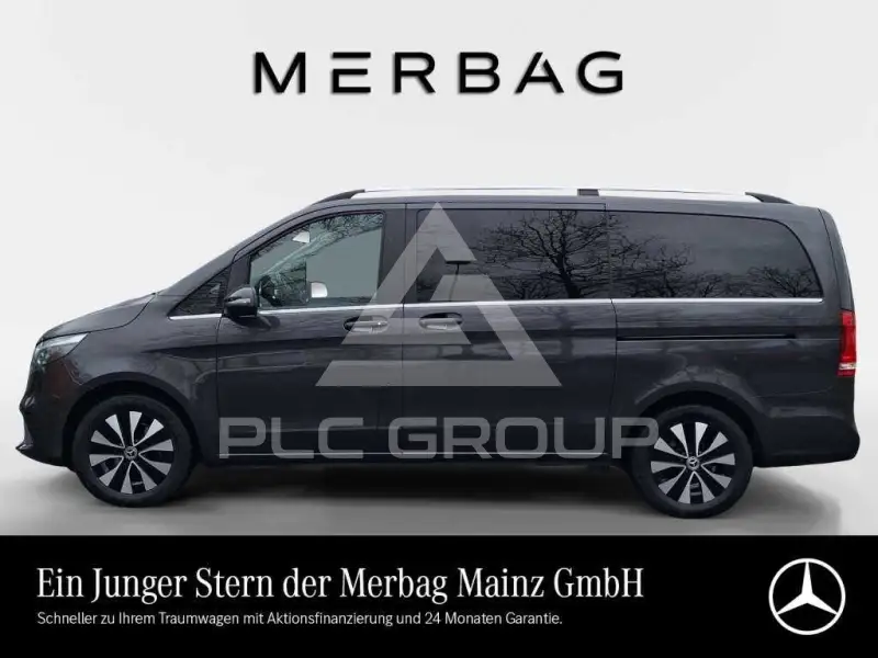 2023 Mercedes Benz V 300