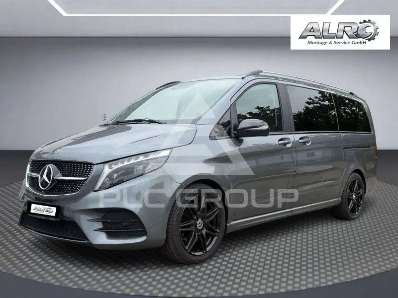 2023 Mercedes Benz V 300