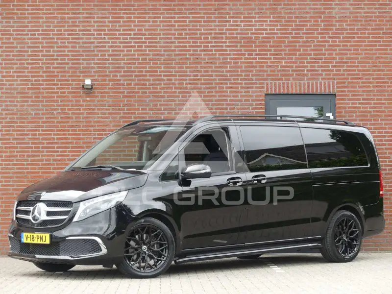 2023 Mercedes Benz V 300