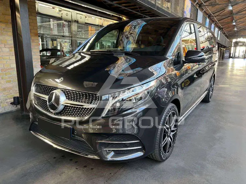2023 Mercedes Benz V 300