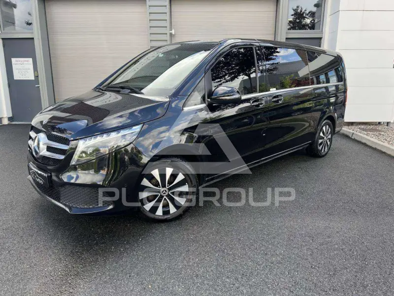 2023 Mercedes Benz V 300
