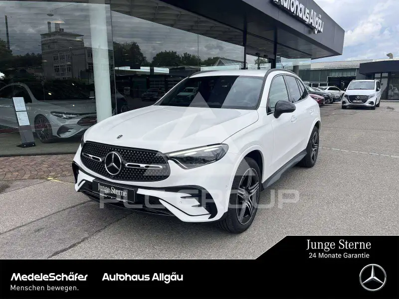 2023 Mercedes Benz GLC 400