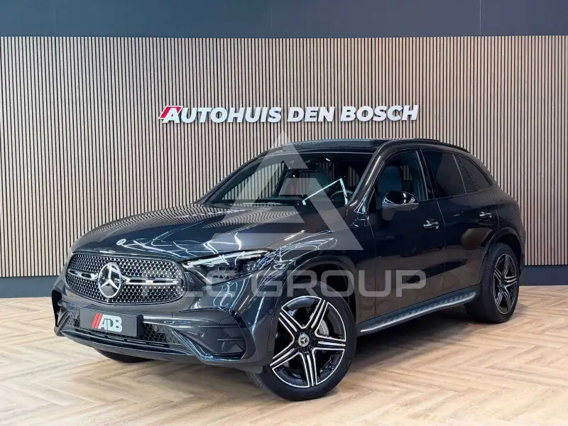 2023 Mercedes Benz GLC 400