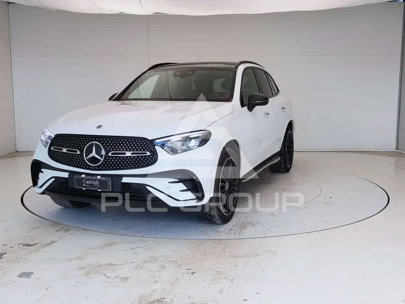 2023 Mercedes Benz GLC 400