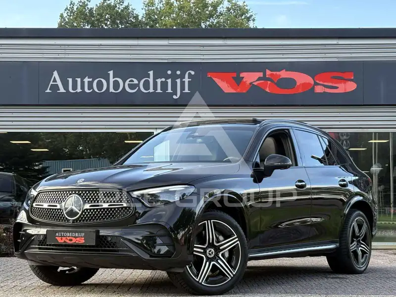2023 Mercedes Benz GLC 400