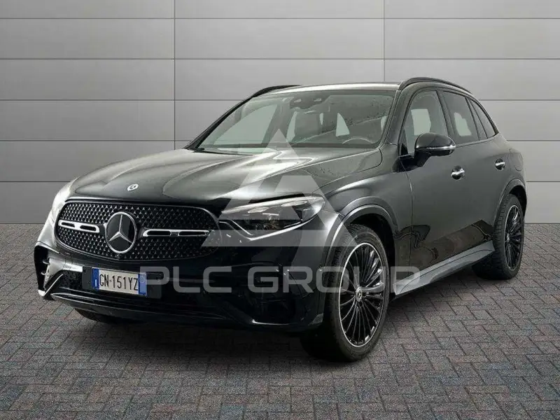 2023 Mercedes Benz GLC 400