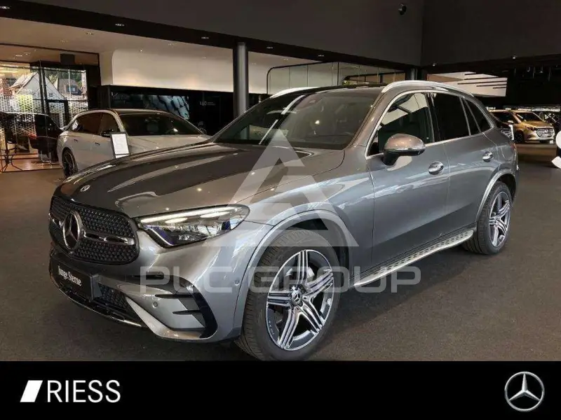 2023 Mercedes Benz GLC 400