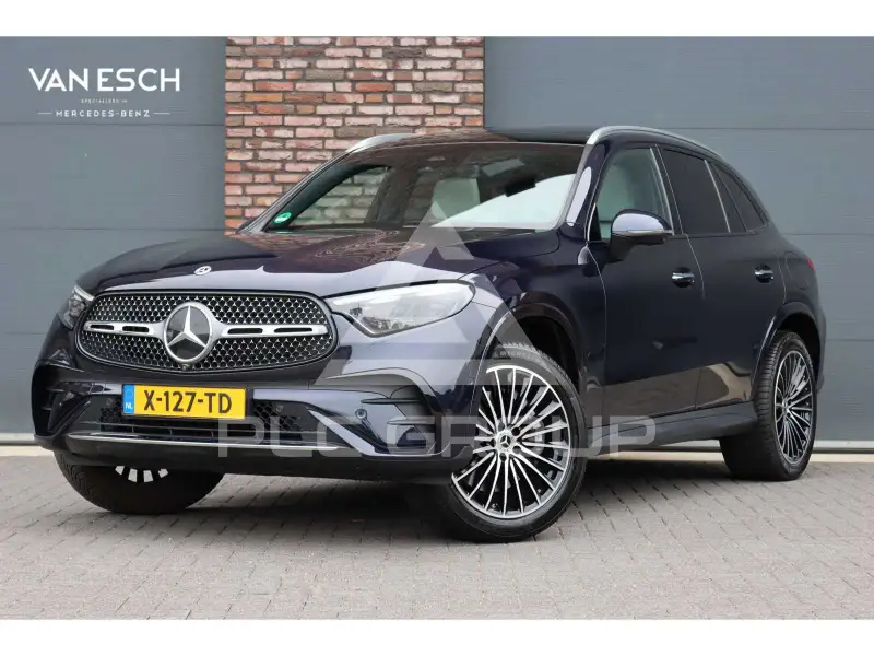 2023 Mercedes Benz GLC 400