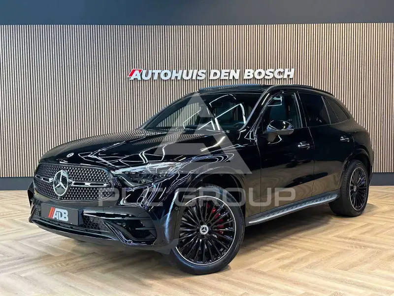 2023 Mercedes Benz GLC 400