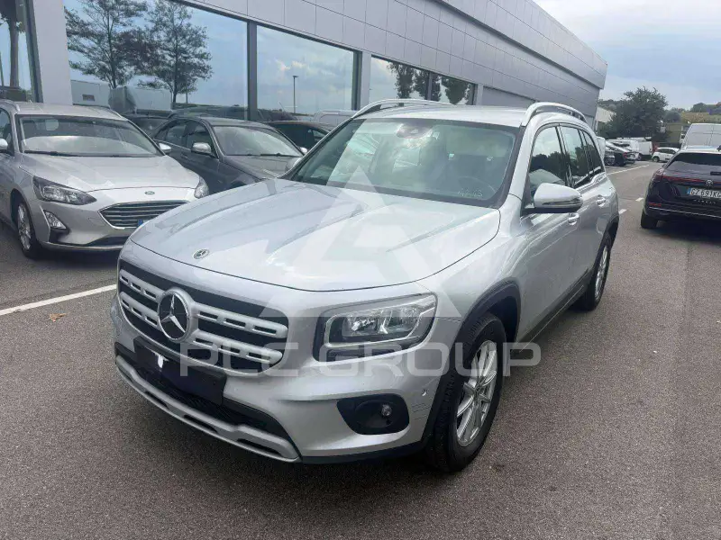 2023 Mercedes Benz GLB 180