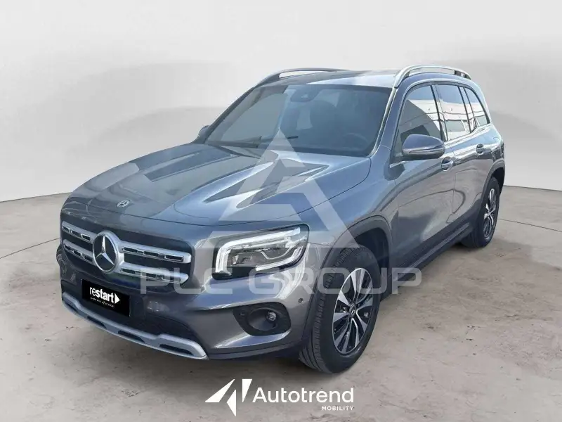 2023 Mercedes Benz GLB 180