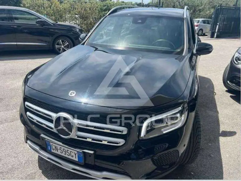 2023 Mercedes Benz GLB 220