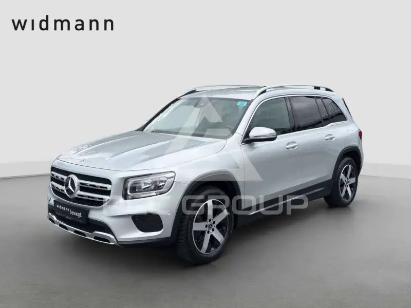 2023 Mercedes Benz GLB 220