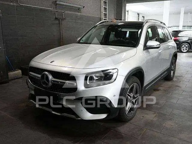 2023 Mercedes Benz GLB 220