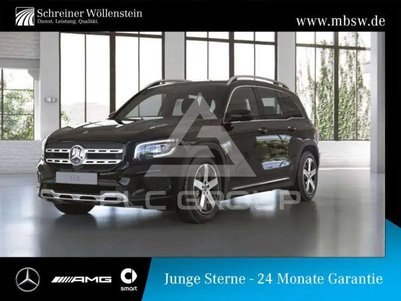 2023 Mercedes Benz GLB 220